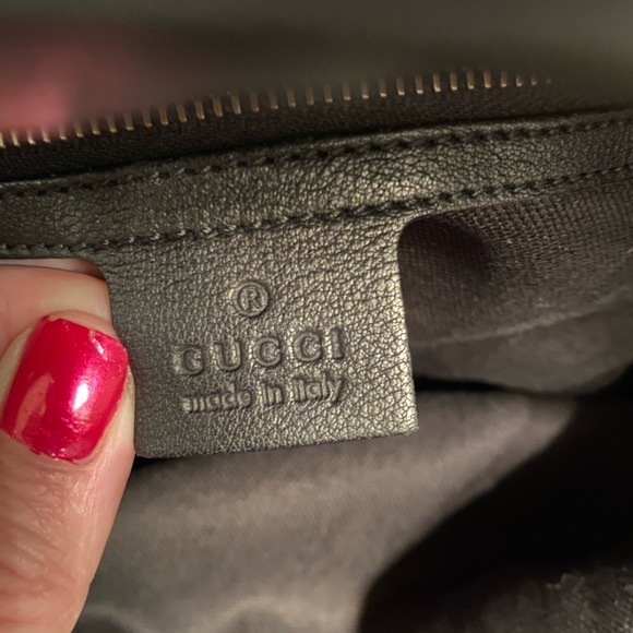 Certified Authentic Gucci Hobo Bag - Picture 15 of 16